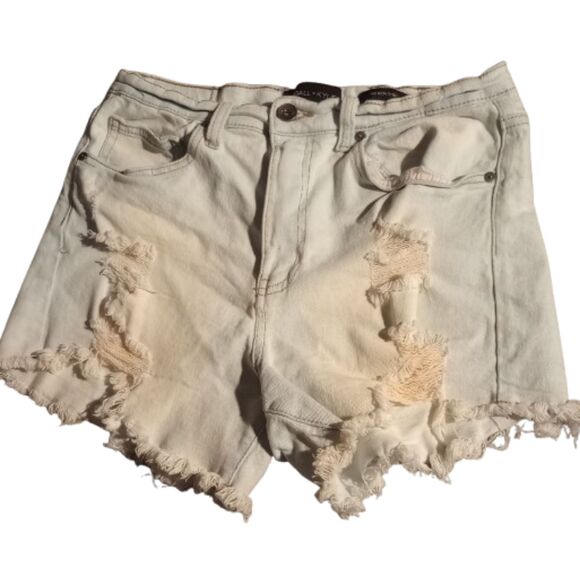 Kendall & Kylie Junior's Size 9 "The Icon Short" - Picture 1 of 7